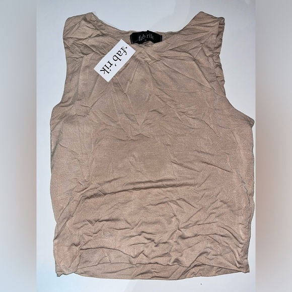 Fab’rik New with Tags Daxton Muscle Tank Top in Creamy Caramel Slimming Top - Picture 1 of 5